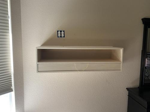 MBR TV Shelf